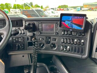 Scania R520 8x4*4 382kW
