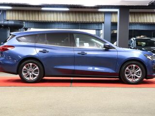 Ford Focus Turnier Titanium 1.5 85кВ