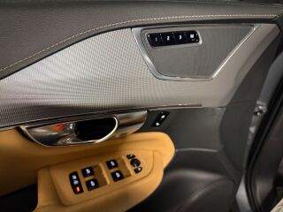 Volvo XC90 T8 Twin Engine Inscription 2.0 288kW
