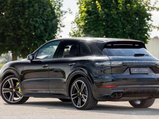 Porsche Cayenne Platinum Edition Sport Chrono MY23 340kW