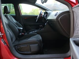 SEAT Leon Cupra 2.0 R4 221kW