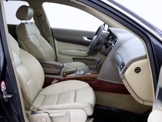 Audi A6 Sportline Quattro ATM 3.0 TDI 165кВ