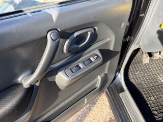 Suzuki Jimny 1.3 62kW