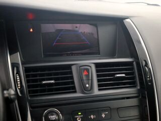 Renault Latitude Initiale Paris ATM 2.0 dCi 127kW