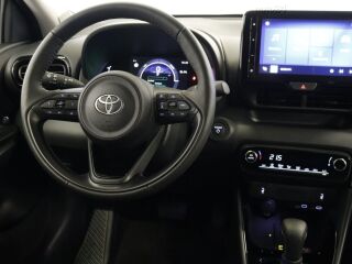 Toyota Yaris Active Plus Smart Comfort Pakett 68кВ