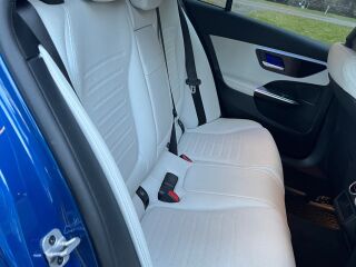Mercedes-Benz C 300 AMG PHEV Plug-in 2.0 230kW
