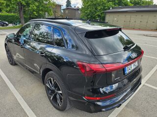 Audi e-tron S-Line 230kW