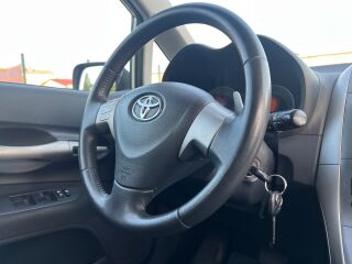 Toyota Auris 1.6 R4 91kW