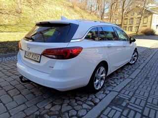 Opel Astra Sports Tourer+ 1.6 81kW