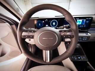 Hyundai Kona LONG RANGE 160kW