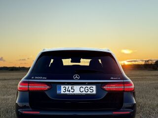 Mercedes-Benz E 300 de 4matic AVANTGARDE FACELIFT 2.0 143kW