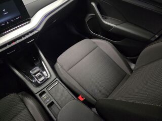 Skoda Octavia Combi Ambition 1.5 110кВ