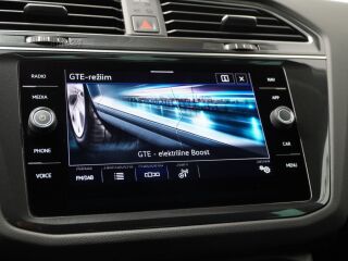 Volkswagen Tiguan Elegance eHybrid 1.4 TSI 110кВ