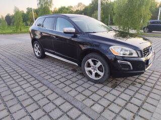 Volvo XC60 R-Design 2.4 129kW