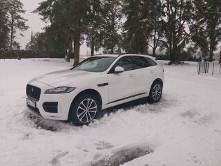 Jaguar F-Pace 2.0 177кВ