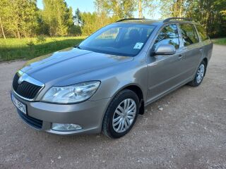 Skoda Octavia 1.6 77кВ