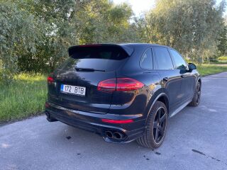 Porsche Cayenne Platinum Edition N1 3.0 193kW