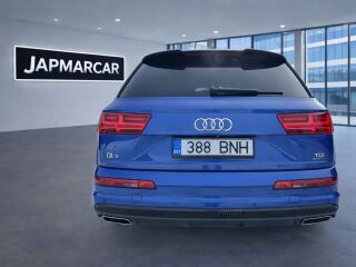 Audi Q7 S-Line 3.0 200кВ