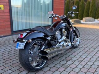 Harley-Davidson VRSCB V-Rod V2 Revolution 86kW