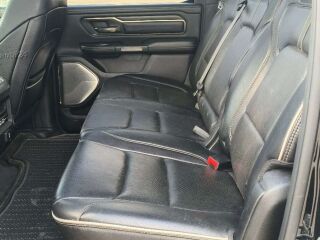 Ram 1500 Limited Crew Cab 5.7 V8 Hemi 395hp