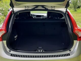 Volvo V60 Cross Country 2.4 140кВ
