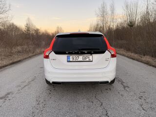 Volvo V60 2.4 120kW