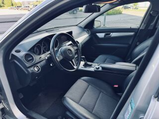 Mercedes-Benz C 220 2.1 125kW