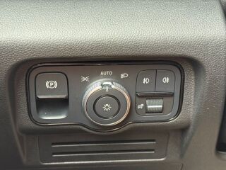 Mercedes-Benz T 180 d DCT 1.5 85kW