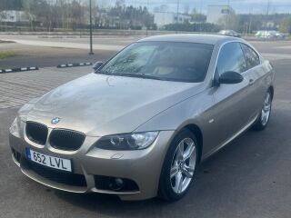 BMW 325 M-Pakett 2.5 R6 N52K 160kW