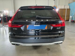 Volvo V90 Cross Country Polar+ AWD 2.0 D4 140кВ