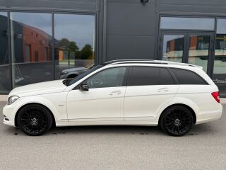 Mercedes-Benz C 300 CDI T 4Matic BlueEfficiency Avantgarde 3.0 V6 CDI 170kW