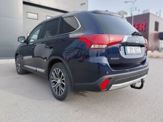 Mitsubishi Outlander Intense 4WD 2.3 DI-D MIVEC 110кВ