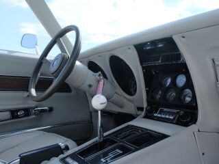 Chevrolet Corvette 5.7 152кВ