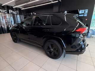 Toyota RAV4 Black Edition 2.5 131kW