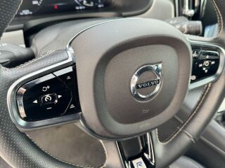 Volvo S90 R- Design 2.0 186kW