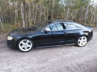 Audi S5 4.2 260kW