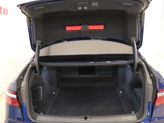 Audi S8 Quattro 4.0 V8 420кВ