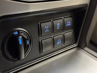 Toyota Land Cruiser Executive Technology Plus 2.8 1GD 150kW