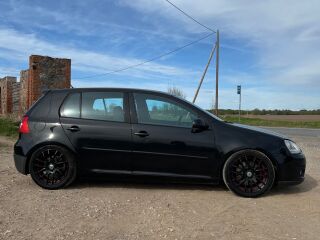Volkswagen Golf GTI 2.0 147kW