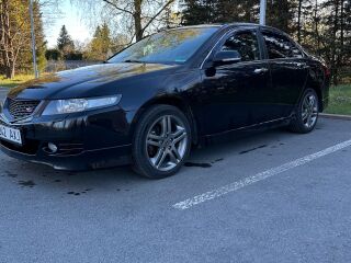 Honda Accord Type S 2.4 140kW