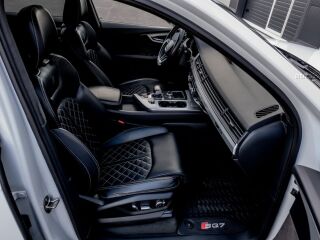 Audi SQ7 4.0 V8 320kW