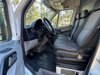 Volkswagen Crafter 2.0 100кВ