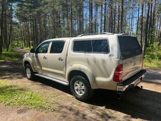 Toyota Hilux 2.5 106kW