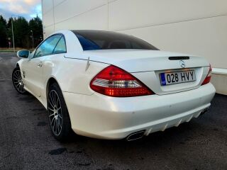 Mercedes-Benz SL 350 CABRIO 3.5 232кВ