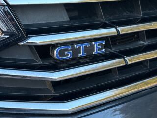 Volkswagen Passat GTE Highline 1.4 170кВ