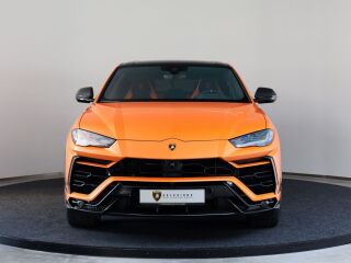 Lamborghini Urus PEARL CAPSULE 478kW