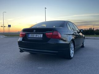 BMW 320 2.0 R4 120kW