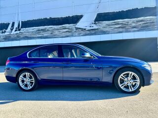 BMW 330 Sport Line xDrive 2.0 R4 185kW