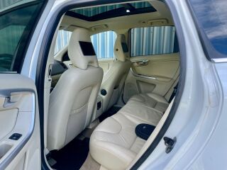 Volvo XC60 Summum AWD my2012 2.4 D3 120кВ