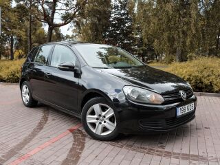 Volkswagen Golf 2.0 81кВ